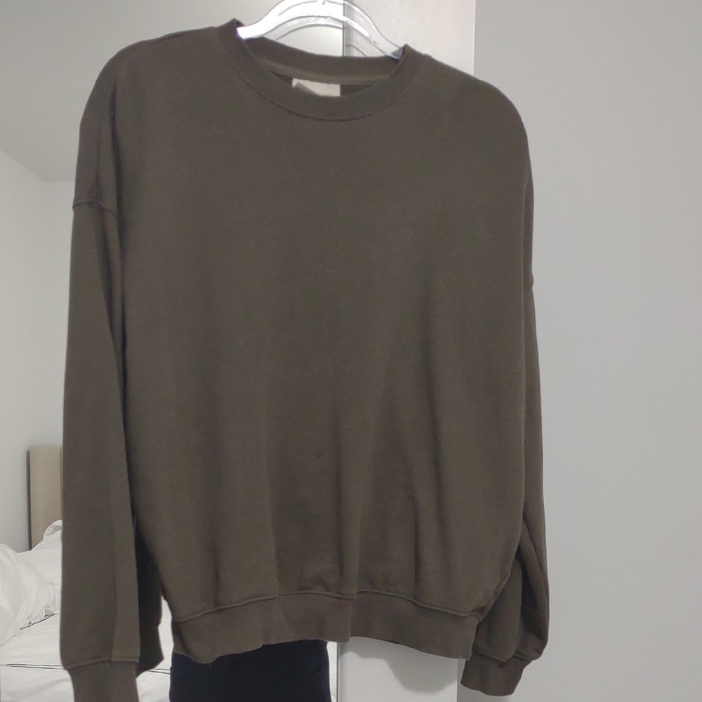 H&M Crewneck Sweater - Olive Green